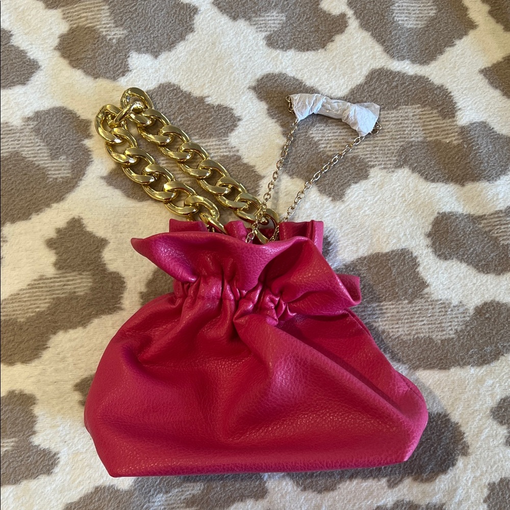 Elegant Pink Leather Bag with Gold Chain Never used!